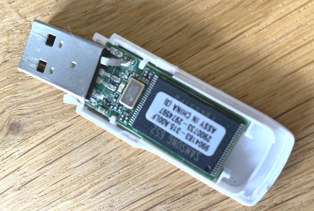 Stecker abgebrochen USBStick